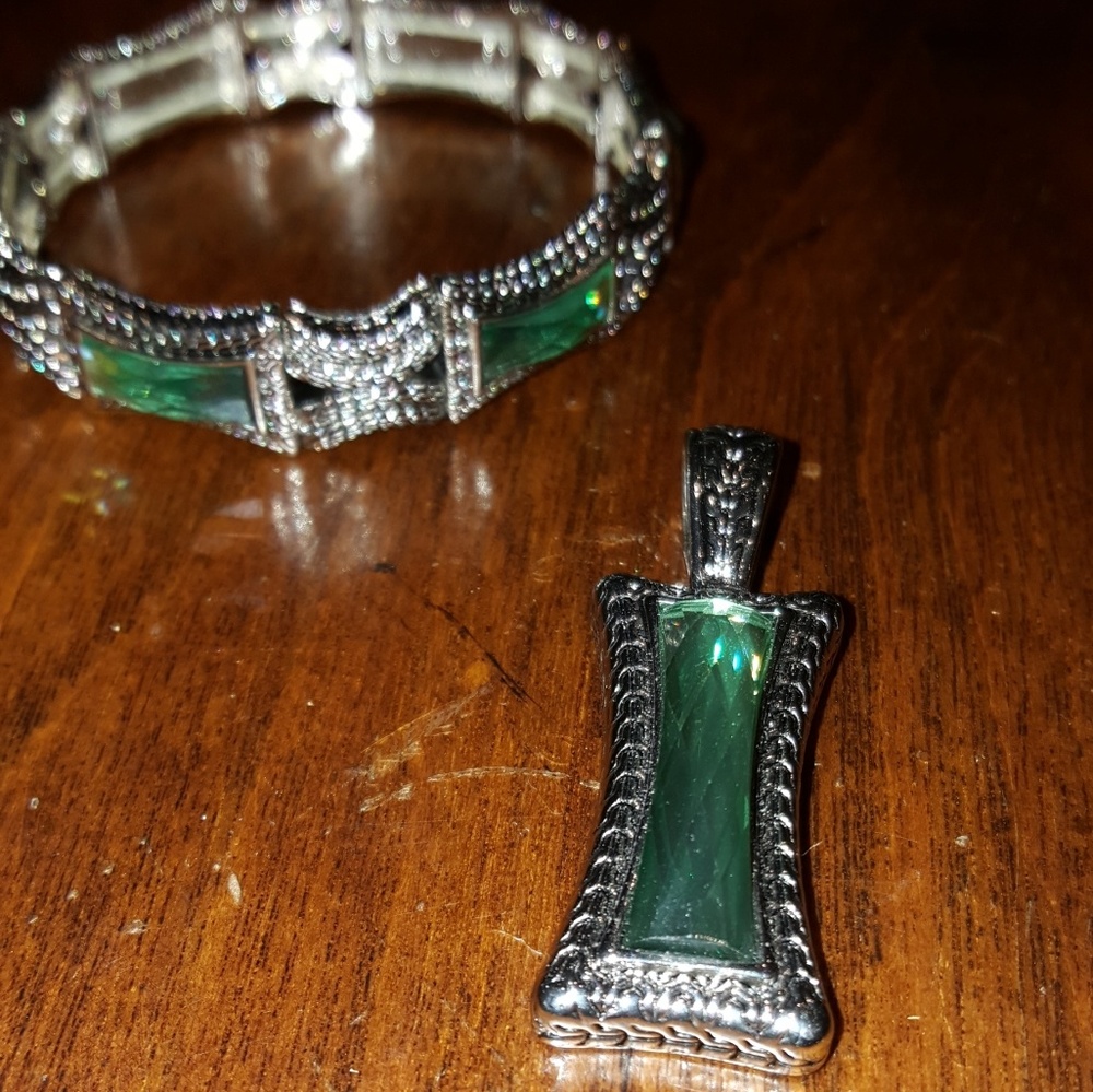 Lia Sophia bracelet and necklace slide